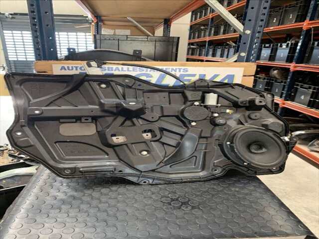 Elevalunas Eléctrico Delantero Izquierdo Mazda 3 1.6HDI