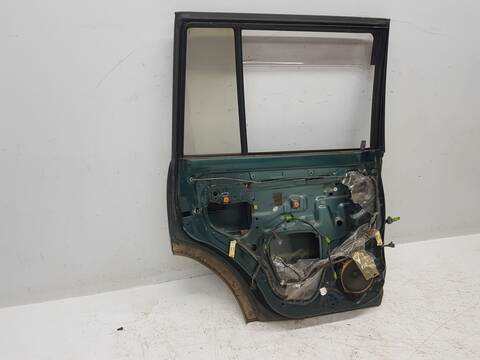 Foto 2ª: Puerta Trasera Izquierda Toyota Land Cruiser TD VX 5-PTAS.) KZJ95) (1996)