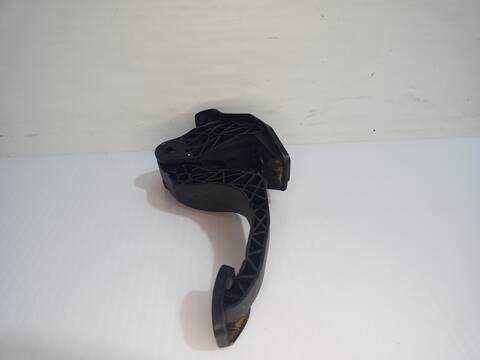 Foto 3ª: Pedal Embrague Seat Ibiza STYLE 95CV 70KW [DLAC] (2020)