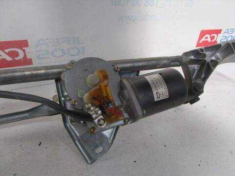 Foto 2ª: Motor Limpia Delantero Mercedes Clase C 160 2.2 C 220 CDI 203.706) COUPE 143CV 105KW [OM 611.962] (2002)