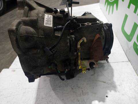 Foto 3ª: Caja Cambios Ford Focus 1.6 16V CAT BERLINA 101CV 74KW [HWDA] (2006)