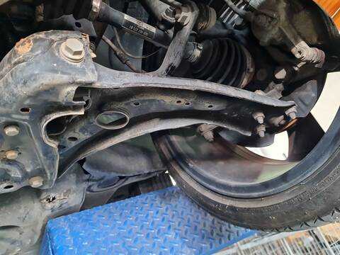 Brazo Suspension Delantero Izquierdo Cupra Leon 1.5 ETSI 150CV 110KW