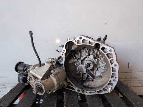 Foto 3ª: Caja Cambios Suzuki SX4 GL 1.6 16V CAT 107CV