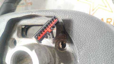 Foto 3ª: Volante Opel Meriva SELECTIVE 95CV 70KW [A13DTE] (2014)