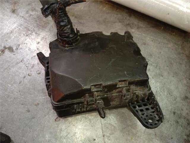 Foto 3ª: Caja Reles Fusibles Hyundai i20 1.4 TECNO [1.4 LTR. - 74 KW CAT]