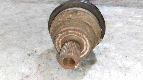 Foto 3ª: Transmision Delantera Derecha Volkswagen Golf ADVANCE 105CV 77KW [CAYC] (2010)