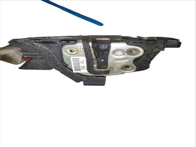 Foto 2ª: Cerradura Puerta Delantera Izquierda Kia Stonic 1.0 T-GDI (2017)