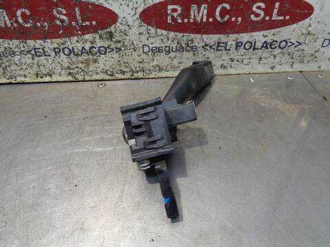 Foto 3ª: Mando Multifuncion Volkswagen Golf BLUEMOTION EDITION 105CV 77KW [BXE] (2007)