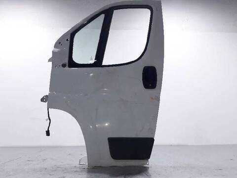 Foto 3ª: Puerta Delantera Izquierda Citroen Jumper 2.0 BLUE-HDI FAP CAT 130CV 96KW (2016)