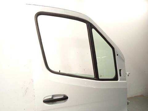 Foto 2ª: Puerta Delantera Derecha Mercedes Sprinter 419 CDI RWD 907.643 907.645 907.647) 190CV 140KW FURGONETA [654920] (2024)