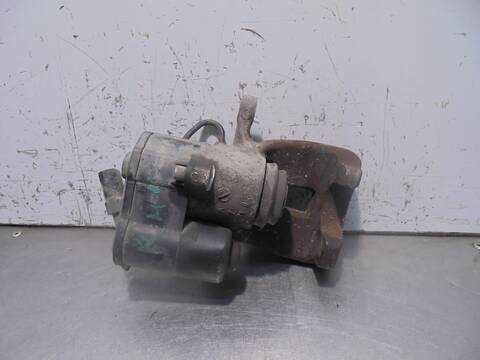 Foto 2ª: Pedal Embrague Volkswagen Passat 2.0 TDI BERLINA 140CV 103KW [BKP] (2006)
