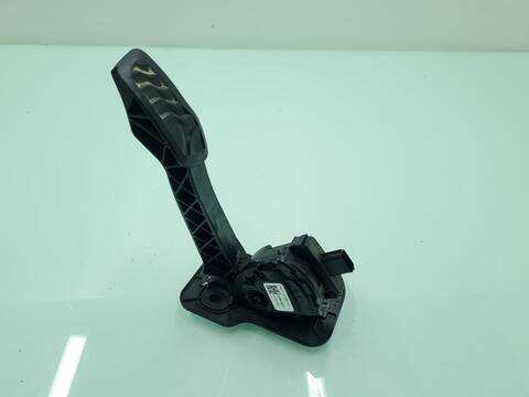 Foto 3ª: Pedal Acelerador Ford Transit GASOLINA (2013)