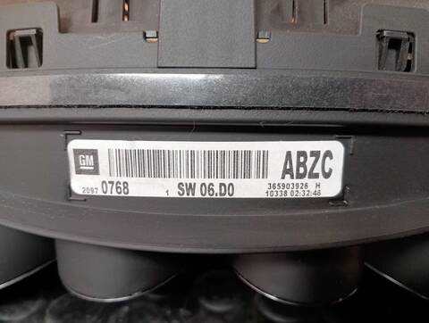 Foto 3ª: Cuadro de Instrumentos Opel Insignia SELECTIVE 2 16V CDTI 163CV (2008)