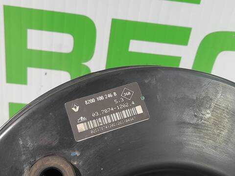 Foto 2ª: Servofreno Renault Laguna 1.6 107CV 79KW [K4M714] (2003)