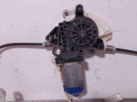 Foto 4ª: Elevalunas Eléctrico Delantero Derecho Honda Accord 2.0I ES 5 ASIENTOS) CH9) BERLINA 147CV 108KW [F20B6] (1999)