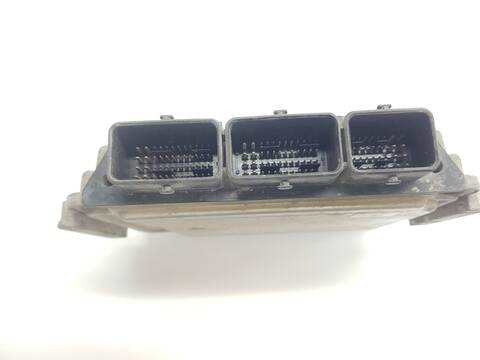 Foto 3ª: Centralita Motor ECU Nissan Interstar CAJA CERRADA L 2 H 2 TECHO (2003)