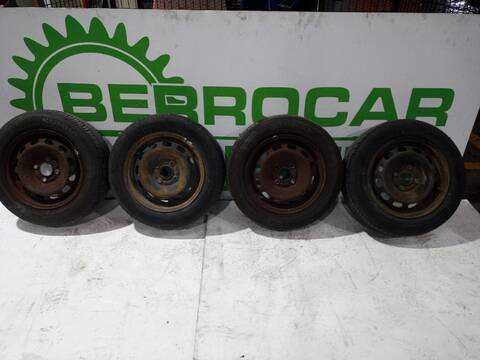 Juego LLantas Ford Fiesta AMBIENTE 68CV