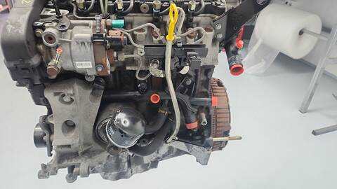 Foto 2ª: Motor Completo Renault Clio 1.5 DCI B/CB07) 65CV 48KW [K9K 700,K9K 704] (2005)