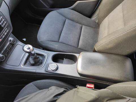 Consola Central Mercedes Clase B 150 651901