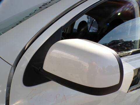 Retrovisor Izquierdo Nissan Micra HR12