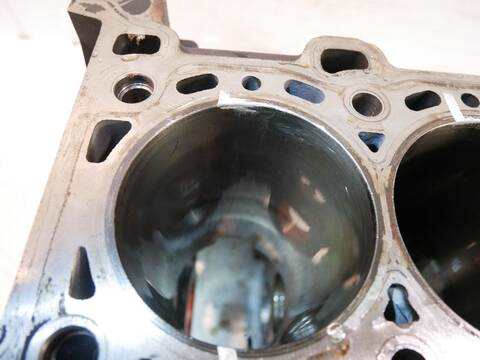Bloque Motor Nissan Navara 190 CV 140KW