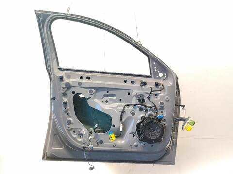 Foto 3ª: Puerta Delantera Izquierda Peugeot 208 1.2 HYBRID 136 UPHPYK) [HPY (EB2LTDH2)] (2019)