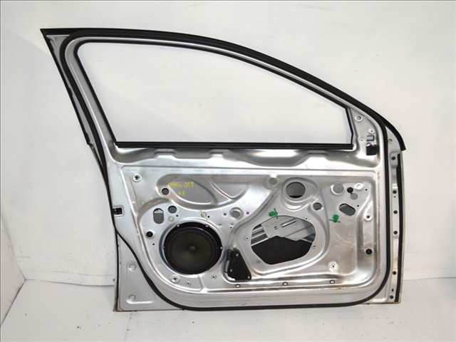 Foto 2ª: Puerta Delantera Izquierda Volkswagen Golf 1.6 TDI SERIE 6, 2009-2014 RANCHERA [CAY] (2011)