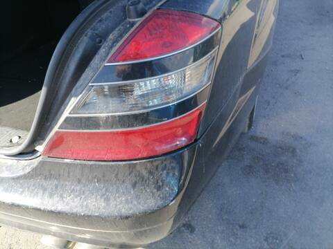 Foto 2ª: Piloto Trasero Derecho Mercedes Clase S 220 500 221.071) BERLINA 388CV 285KW [M273961] (2006)