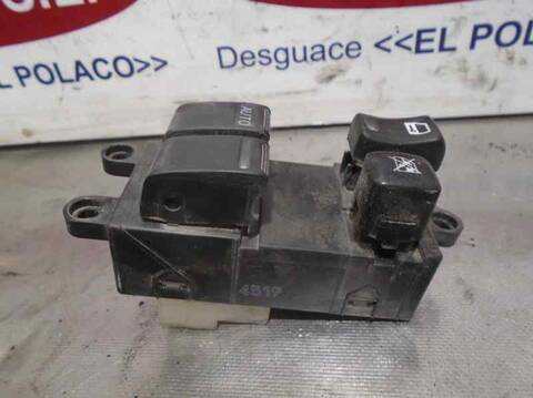 Foto 3ª: Botonera Elevalunas Nissan Almera 1.5 DCI TD CAT 82CV 60KW [K9K] (2004)