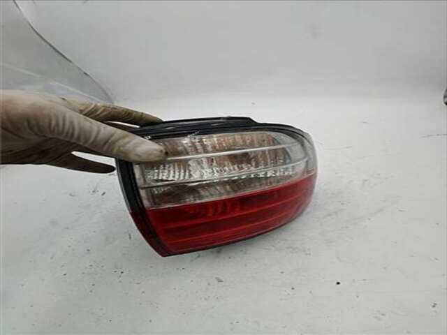 Foto 2ª: Piloto Trasero Derecho Hyundai H1 2.5 FURGÓN 2 PUERTAS TRASERAS [2.5 LTR. - 103 KW CRDI CAT] [4CB]