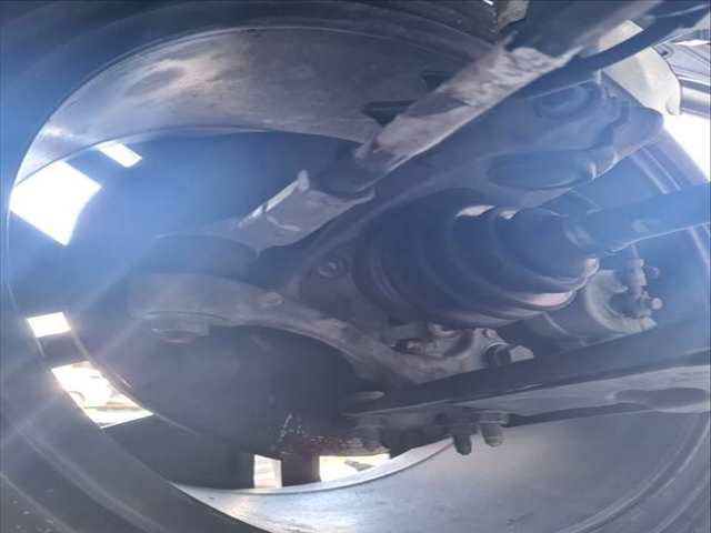 Mangueta Delantera Izquierda Volkswagen Passat R-LINE 4 MOTION 193CV