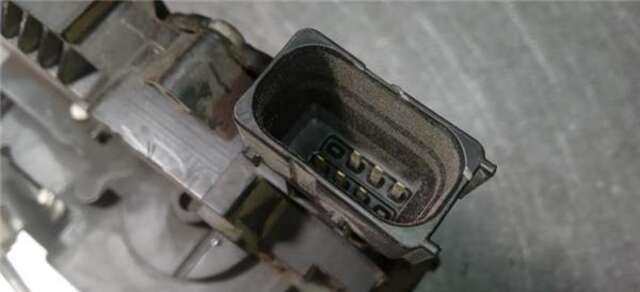 Foto 3ª: Cerradura Puerta Delantera Izquierda Opel Corsa 1.3 CDTI [Z 13 DTJ]
