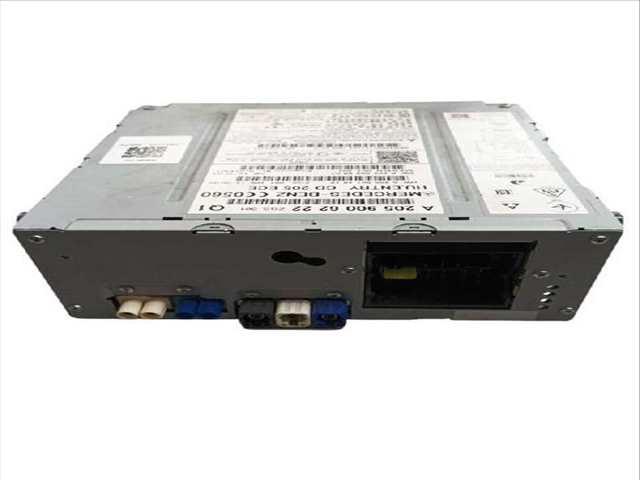 Foto 2ª: Sistema Audio Radio CD Mercedes Clase C 160 C 220 BLUETEC - D 205.002 205.004) 170CV (2013)