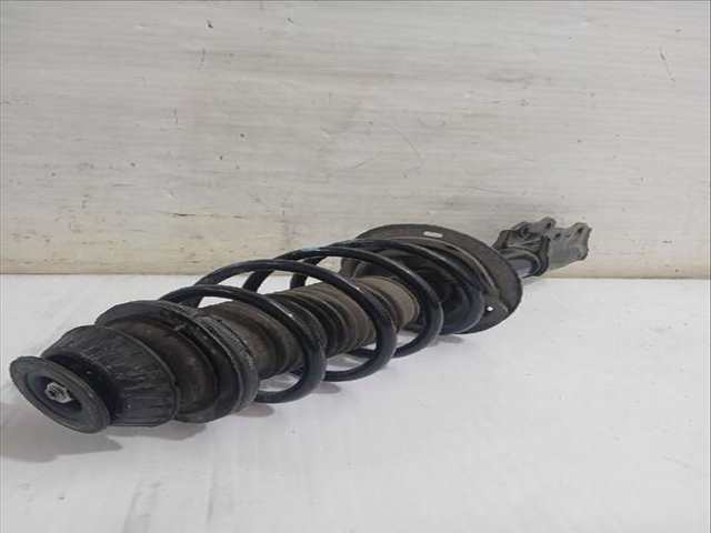 Foto 3ª: Amortiguador Delantero Izquierdo Toyota Yaris ACTIVE 112CV [2NRFKE] (2017)