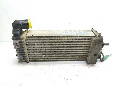 Foto 3ª: Intercooler Ford Transit KOMBI TREND LARGO 120CV 88KW [ZTGA] (2021)