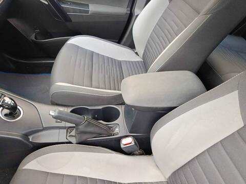 Consola Central Toyota Auris 2ZR