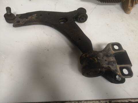Brazo Suspension Delantero Izquierdo Volvo V40 B4154T2
