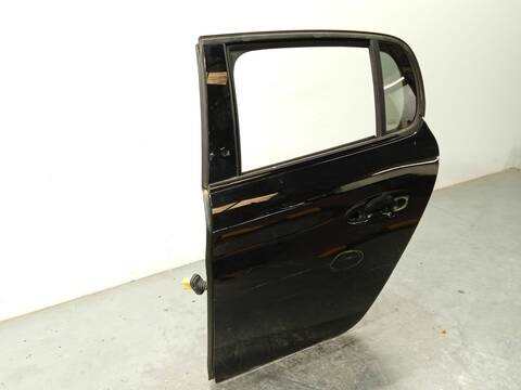 Foto 2ª: Puerta Trasera Izquierda Peugeot 208 1.2 PURETECH 130 131CV 96KW [HNS] (2020)