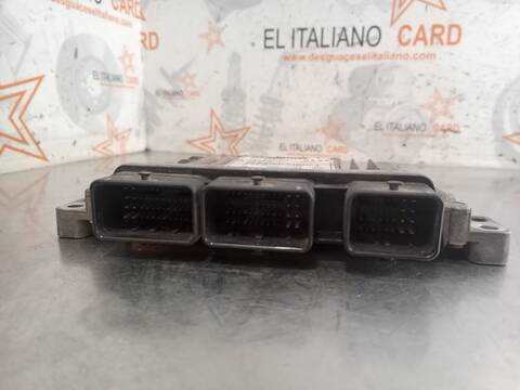 Foto 2ª: Centralita Motor ECU Renault Kangoo PROFESIONAL 75CV 55KW [K9K E8] (2012)