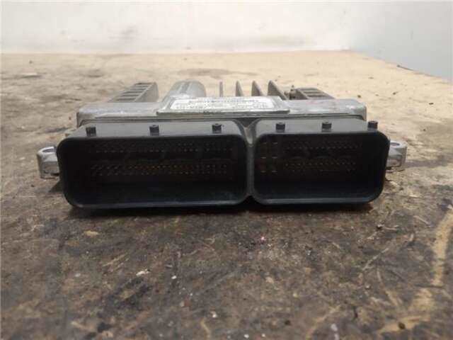 Foto 2ª: Centralita Motor ECU Kia Ceed 1.4 CONCEPT [1.4 LTR. - 66 KW CRDI CAT] (JD)(2012) [D4FC]