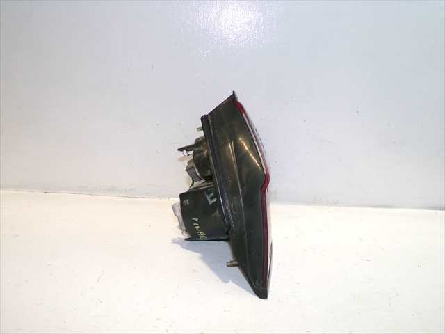 Foto 2ª: Piloto Trasero Derecho Nissan Almera 2.0 D SEDAN,1998-2000 [CD20] (1999)