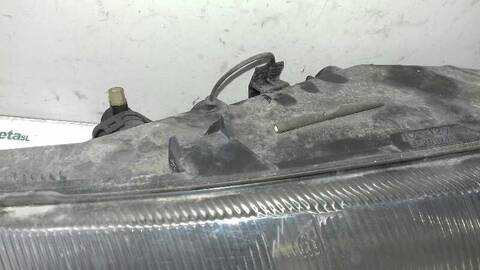 Foto 3ª: Faro Derecho Opel Movano FURGON CORTO 3.3T 90CV 66KW [G9TF7] (2002)