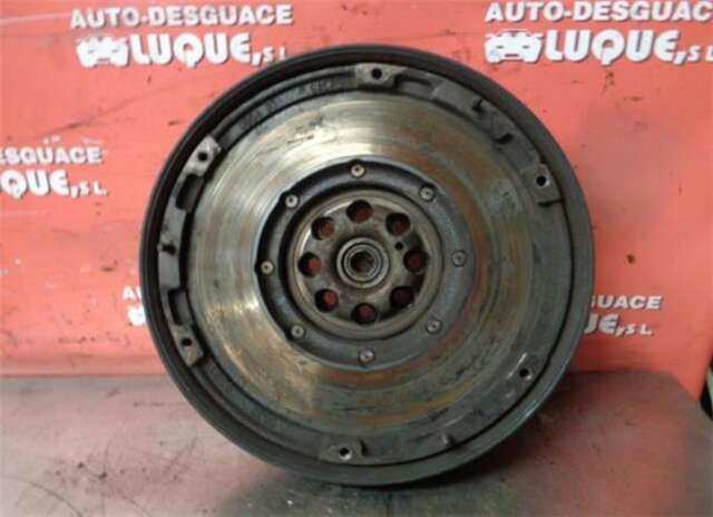 Volante Motor Mercedes Clase C 160 1.8 180 COMPRESSOR (203.046) [1.8 LTR. - 105 KW CAT]