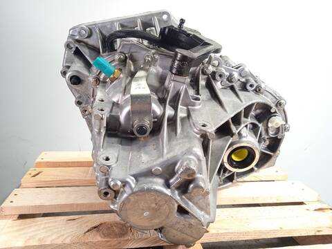 Foto 3ª: Caja Cambios Dacia Duster 1.6 SCE 115 4X4 115CV 84KW (2019)