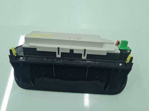 Foto 2ª: Pantalla Multifuncion Honda Accord EXECUTIVE BERLINA 156CV 115KW [R20A3] (2011)