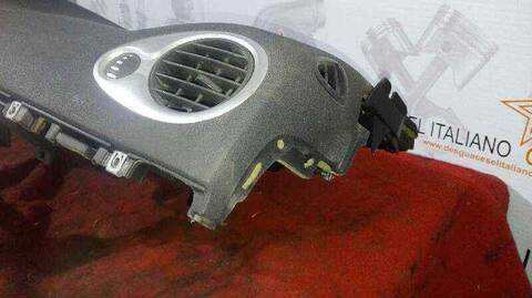 Foto 2ª: Salpicadero Renault Clio BUSINESS 86CV 63KW (2006)