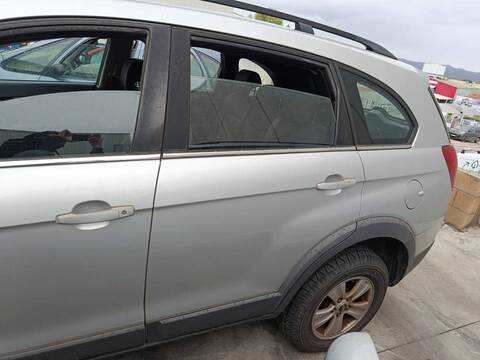 Puerta Trasera Izquierda Chevrolet Captiva Z24SED