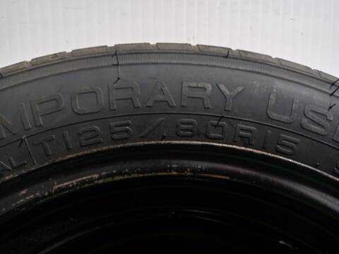Foto 3ª: Rueda Peugeot 307 1.6 16V HDI BERLINA 90CV 66KW [9HVDV6ATED4] (2005)
