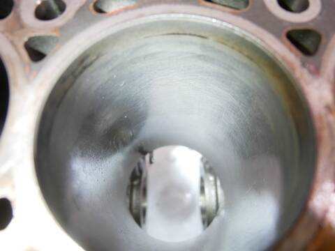 Foto 3ª: Bloque Motor Dacia Duster 75 - 90 CV [K9K626] (2018)