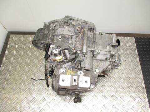 Foto 2ª: Caja Cambios Audi S3 APY (2000)